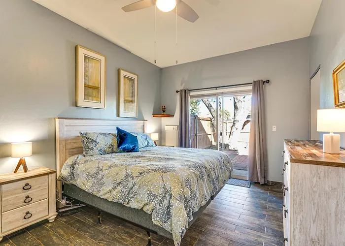 12 Mi To Dtwn Tucson: Tranquil Townhome W/ Office